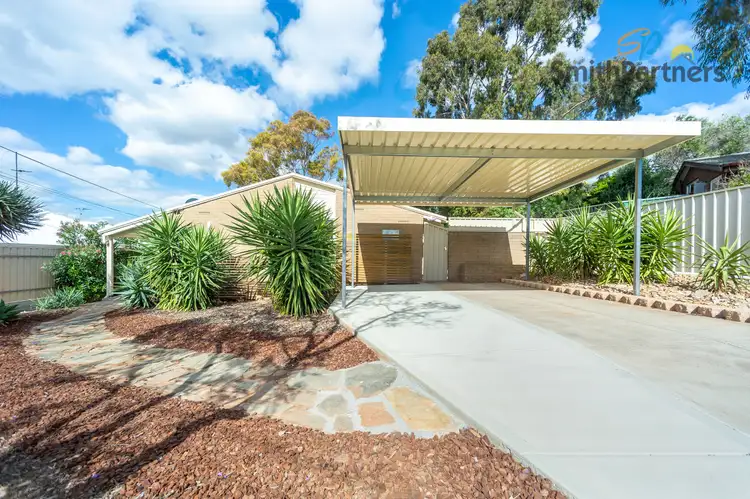 43 McGowan Road, Para Hills SA 5096