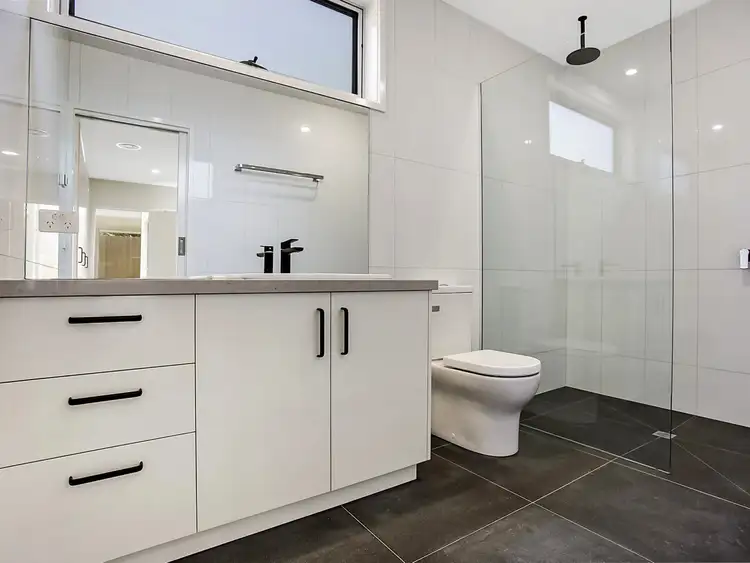 Sixth view of Homely house listing, 2 Holbrook Street, Warrnambool VIC 3280