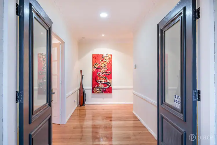 74 Janda Street, Robertson QLD 4109