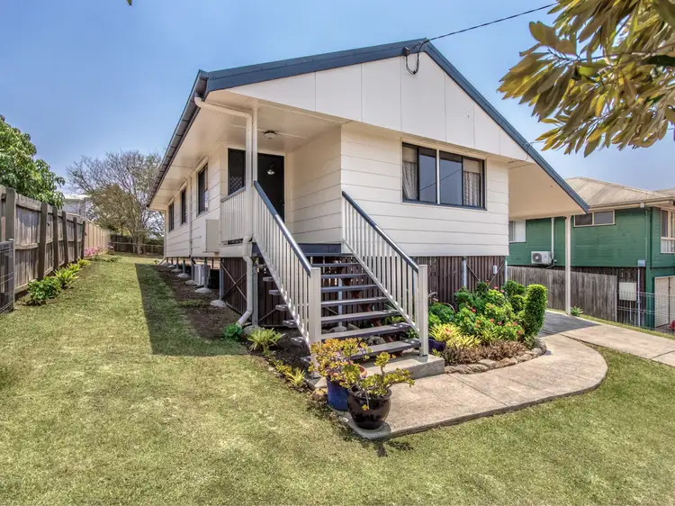 34 Skinner Crescent, Silkstone QLD 4304