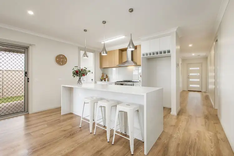 Main view of Homely house listing, 22 Jensen Crescent, Wodonga VIC 3690