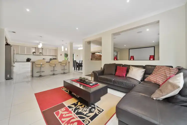 Second view of Homely house listing, 15 Postregna Way, Skye VIC 3977