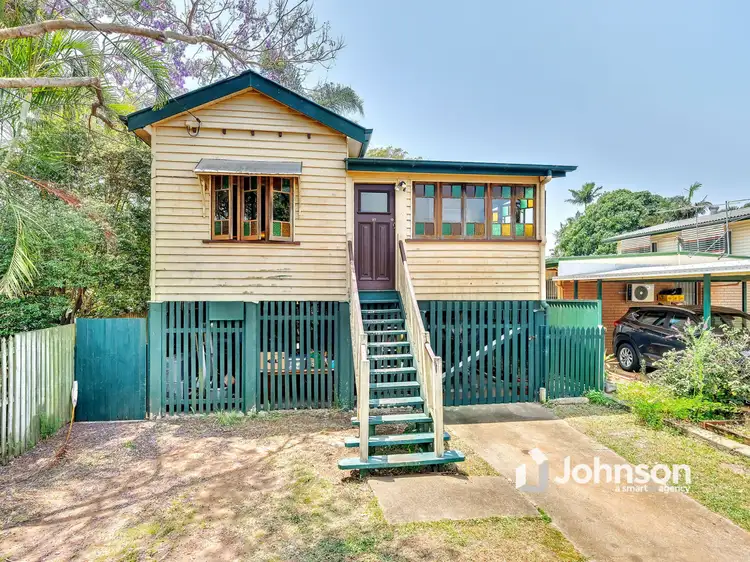 27 Haig Street, Wynnum West QLD 4178
