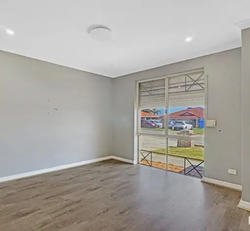 1 Nellie Court, Marangaroo WA 6064