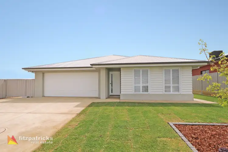 24 Wiveon Street, Gobbagombalin NSW 2650