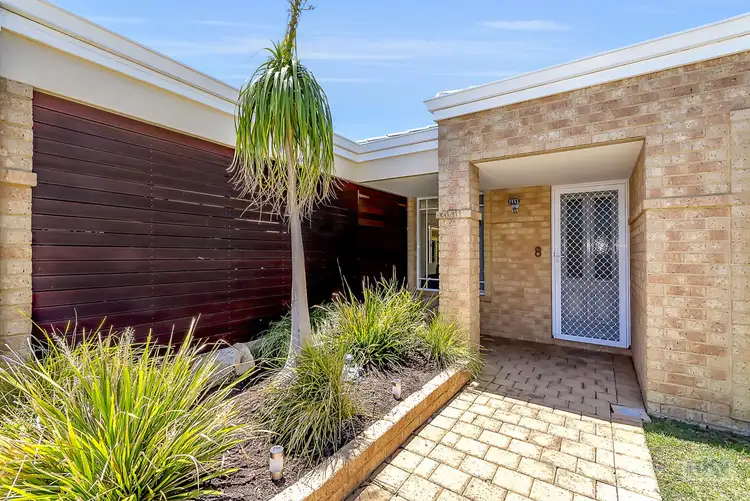 8 Dalbeattie Way, Kinross WA 6028