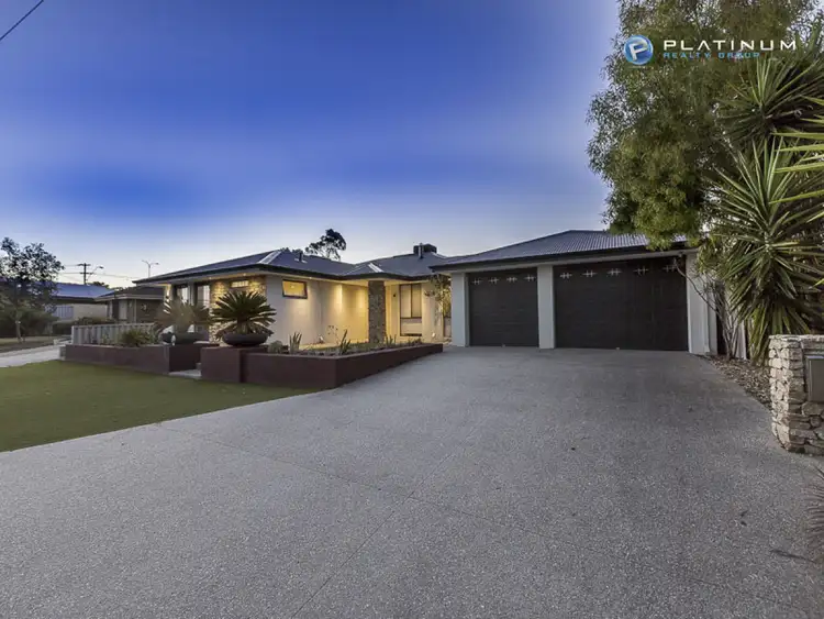Second view of Homely house listing, 5 Lockeville Close, Beldon WA 6027