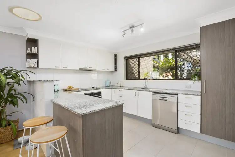 19/14 Shrike Court, Burleigh Waters QLD 4220