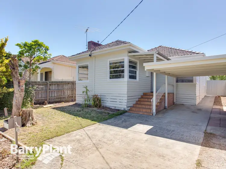 39 Seventh Avenue, Rosebud VIC 3939