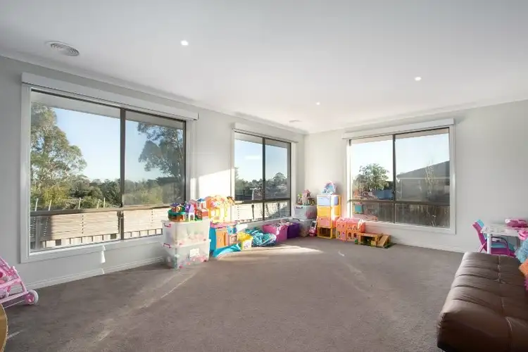 Fifth view of Homely house listing, 4 Lyndhurst Square, Drouin VIC 3818