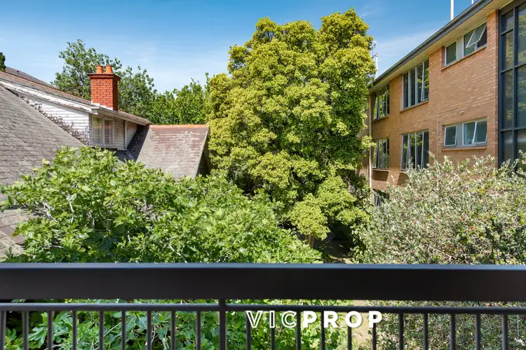 Fourth view of Homely apartment listing, 2/21 Rockley Road, South Yarra VIC 3141