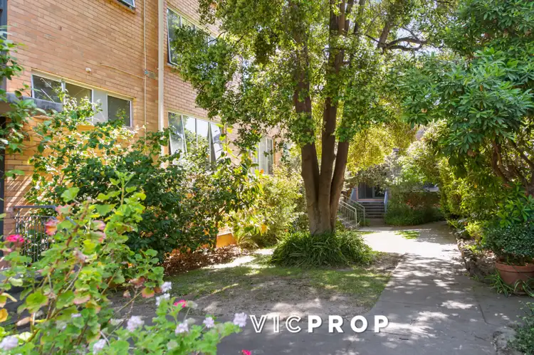 Fifth view of Homely apartment listing, 2/21 Rockley Road, South Yarra VIC 3141