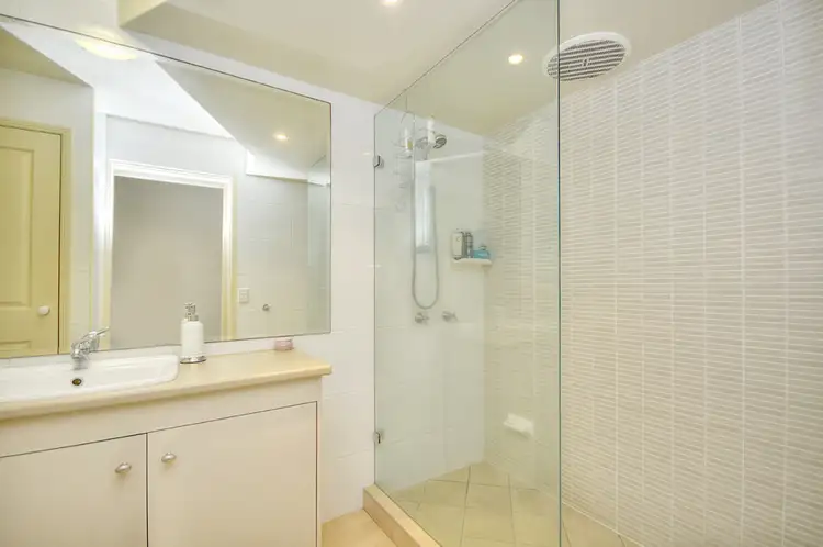 Seventh view of Homely apartment listing, 3/24 Ventura Road, Mermaid Beach QLD 4218