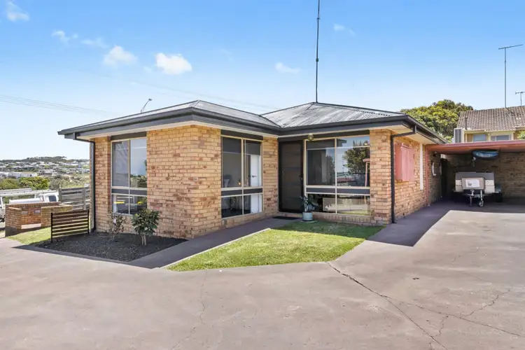 1/8 Geelong Road, Torquay VIC 3228