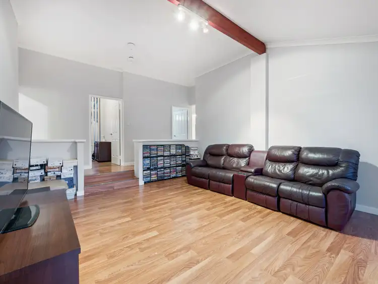 Sixth view of Homely house listing, 2 St Georges Court, Connolly WA 6027