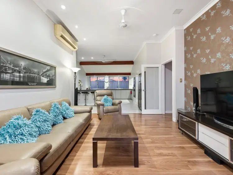 Seventh view of Homely house listing, 2 St Georges Court, Connolly WA 6027