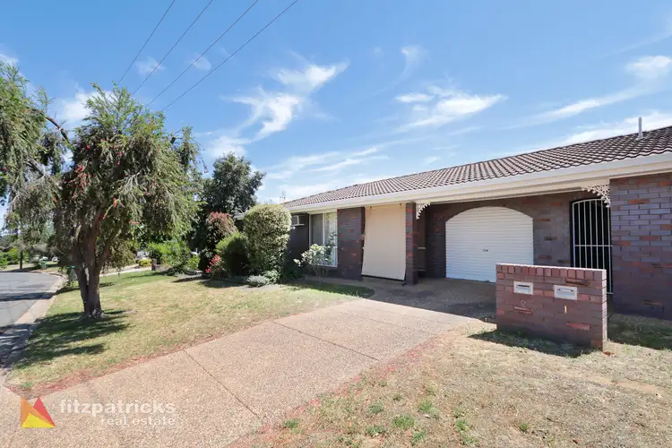 2/10 Malaya Drive, Tolland NSW 2650