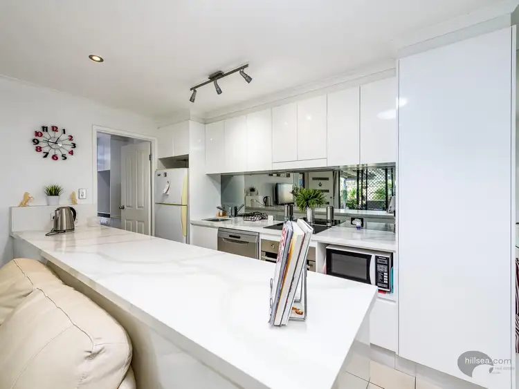 1/3 Orkney Place, Labrador QLD 4215