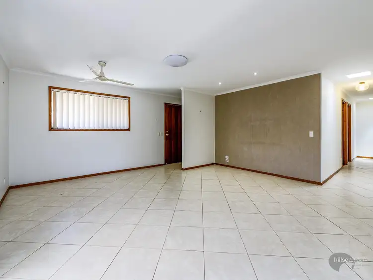 Fifth view of Homely semi-detached listing, 2/8 Davebill Court, Labrador QLD 4215