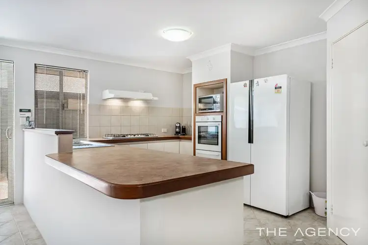 Sixth view of Homely house listing, 18 Kennack Vista, Atwell WA 6164