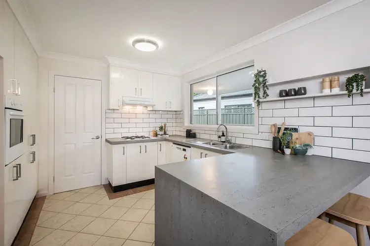 Fifth view of Homely house listing, 4 Hillock Avenue, Albury NSW 2640