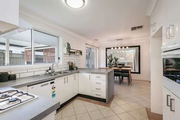 Sixth view of Homely house listing, 4 Hillock Avenue, Albury NSW 2640