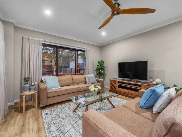 Third view of Homely house listing, 88 Oak Place, Mackenzie QLD 4156