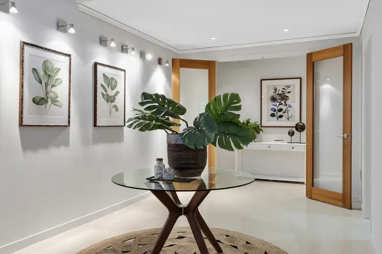 Sixth view of Homely house listing, 2 Paringa Close, Middle Ridge QLD 4350