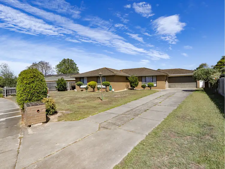 Second view of Homely house listing, 7 Polaris Drive, Sale VIC 3850