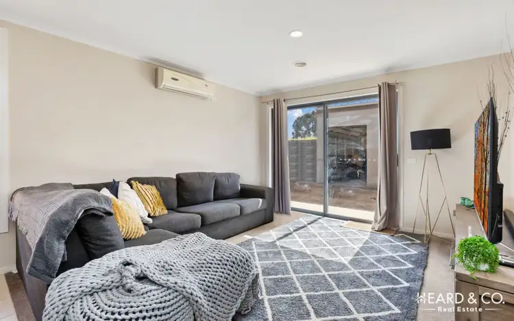Fifth view of Homely house listing, 1/4-6 Greenview Circuit, Epsom VIC 3551