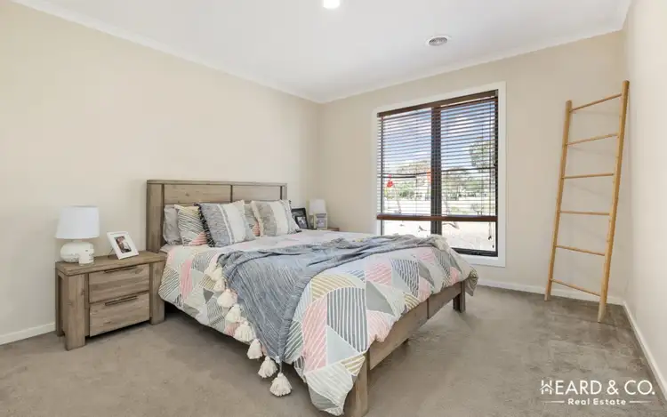 Sixth view of Homely house listing, 1/4-6 Greenview Circuit, Epsom VIC 3551