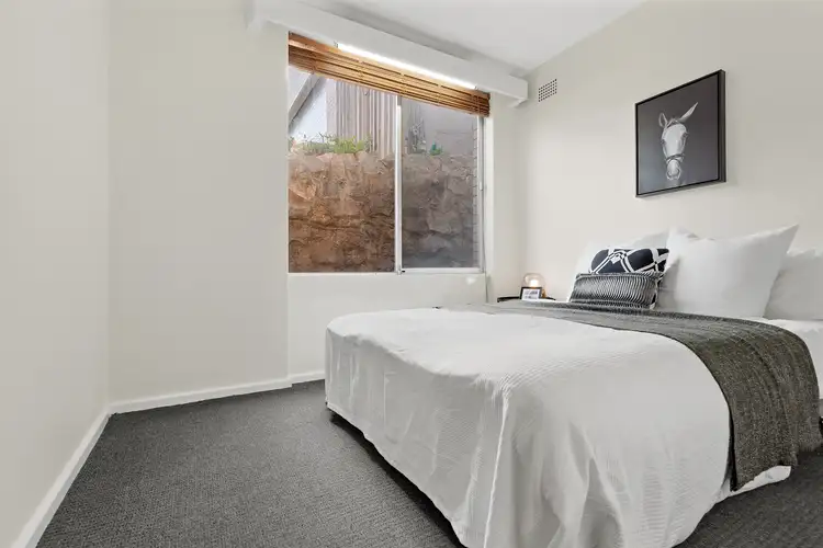 Sixth view of Homely apartment listing, 2/18 Hillview Crescent, The Hill NSW 2300