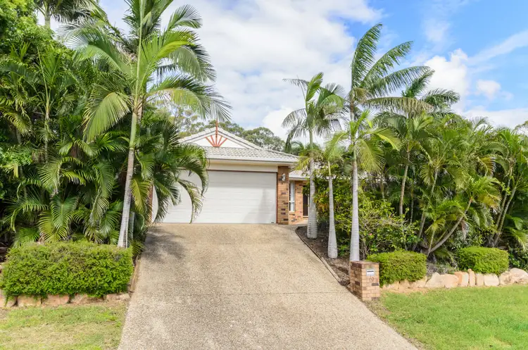 19 Deborah Street, Glen Eden QLD 4680