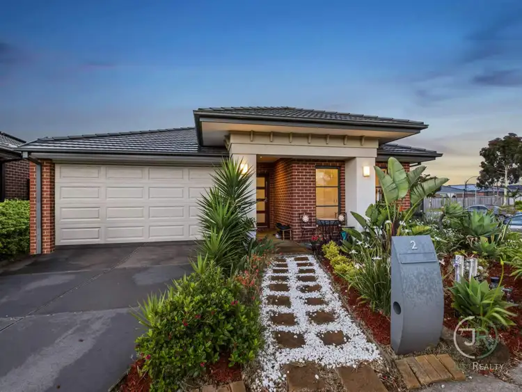 2 Harvard Street, Cranbourne West VIC 3977