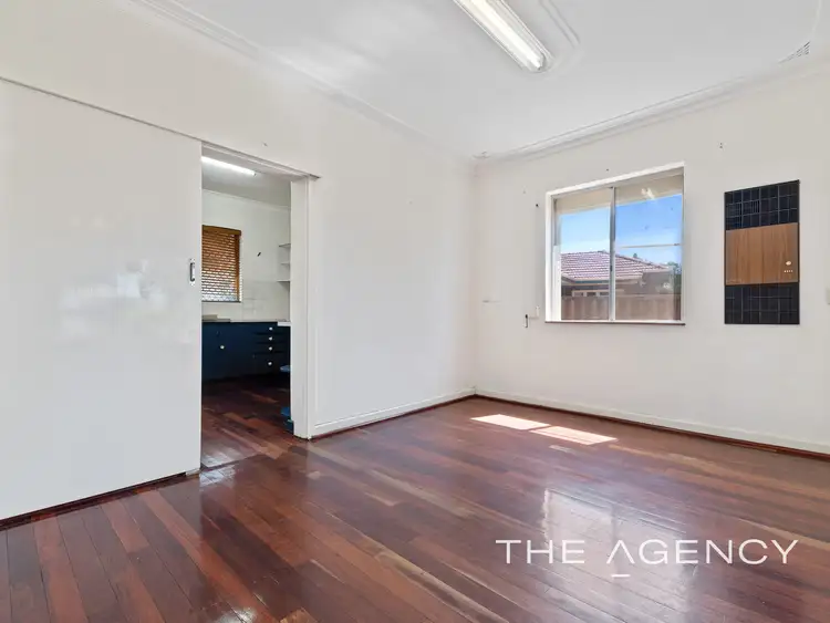 Sixth view of Homely house listing, 2 Kingsley Drive, South Guildford WA 6055
