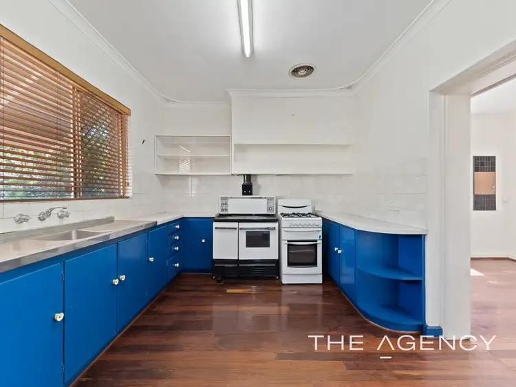 Seventh view of Homely house listing, 2 Kingsley Drive, South Guildford WA 6055