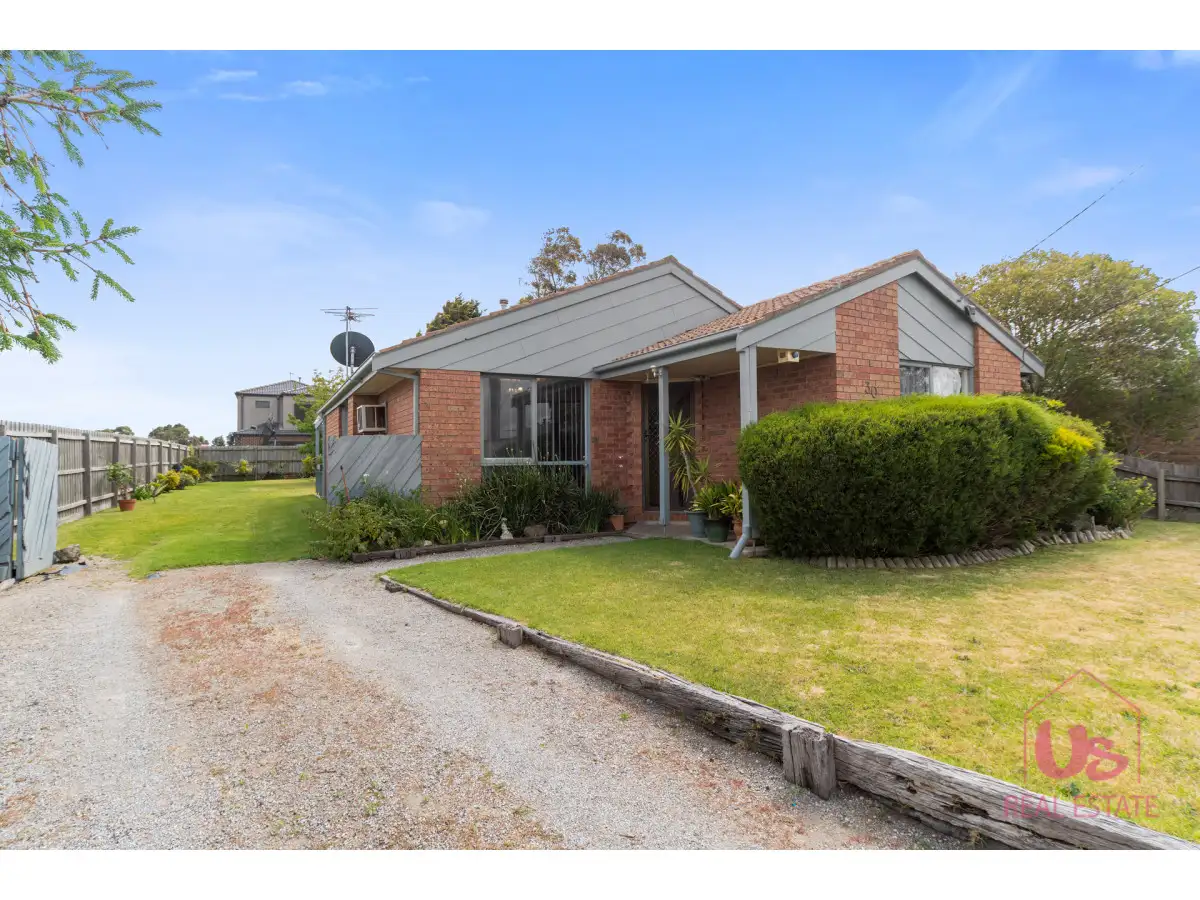 Main view of Homely house listing, 30 Laurel Crescent, Carrum Downs VIC 3201