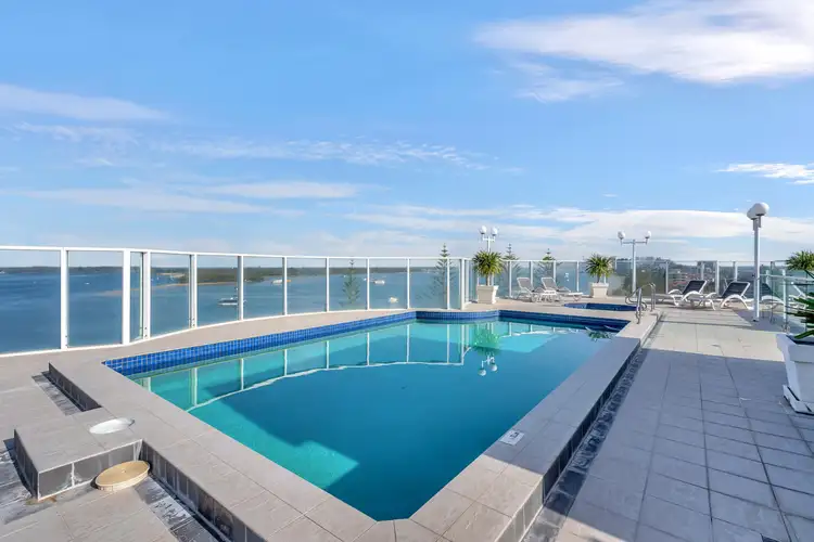 4a/510 Marine Parade, Biggera Waters QLD 4216