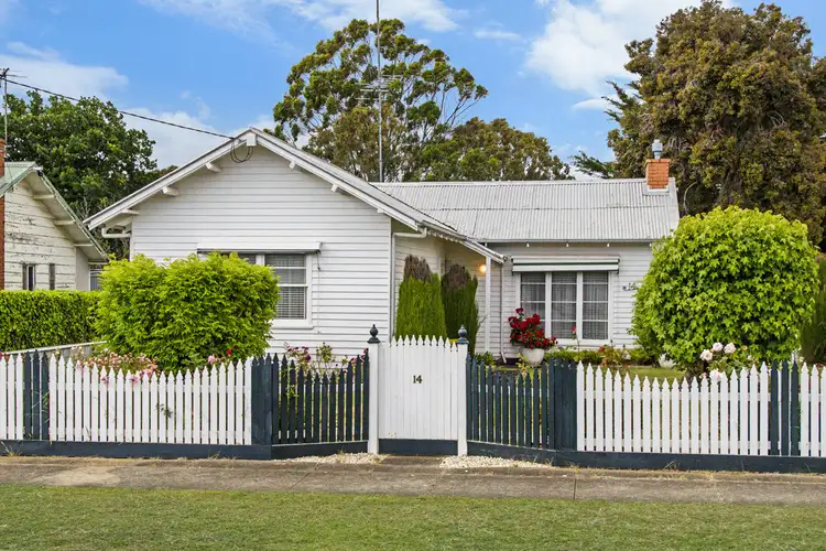14 Hector Street, Hamilton VIC 3300