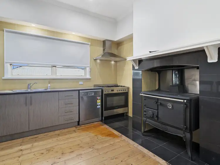 Fifth view of Homely house listing, 15 Apollo Street, Mansfield VIC 3722