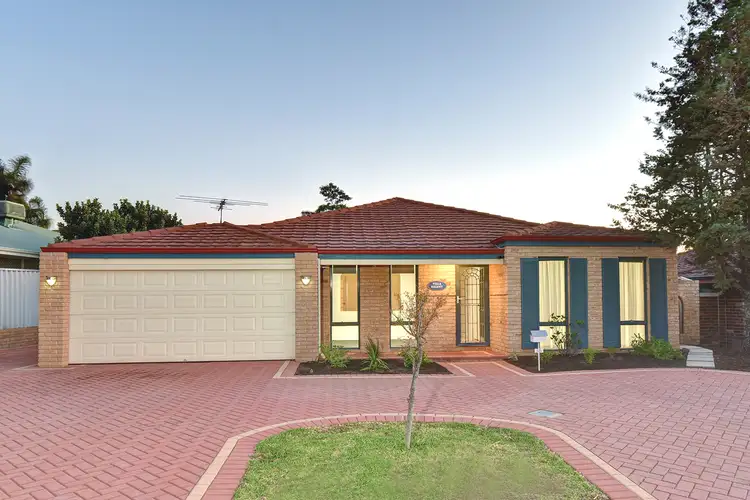 36 Golf Links Drive, Carramar WA 6031
