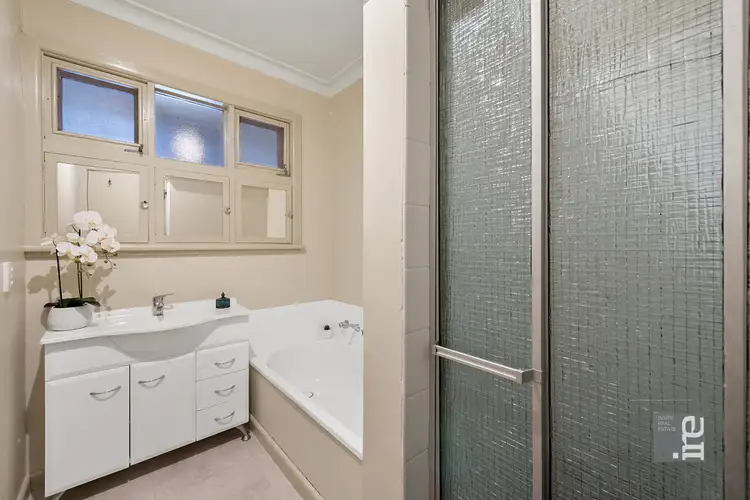 Fifth view of Homely house listing, 33 Garnet Avenue, Wangaratta VIC 3677