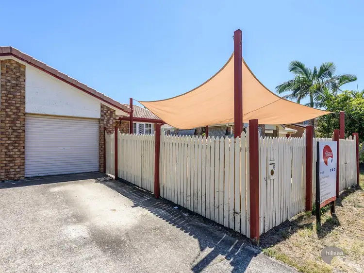 2/6 Kenny Drive, Labrador QLD 4215