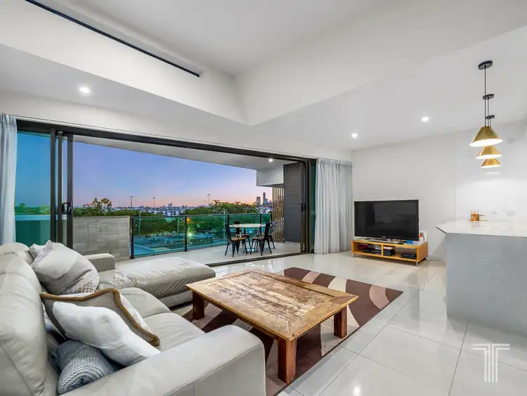 Second view of Homely unit listing, 8/19 Princess Street, Bulimba QLD 4171