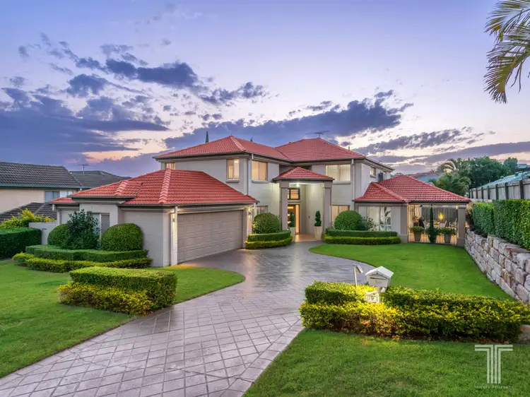 19 Cowell Street, Carindale QLD 4152