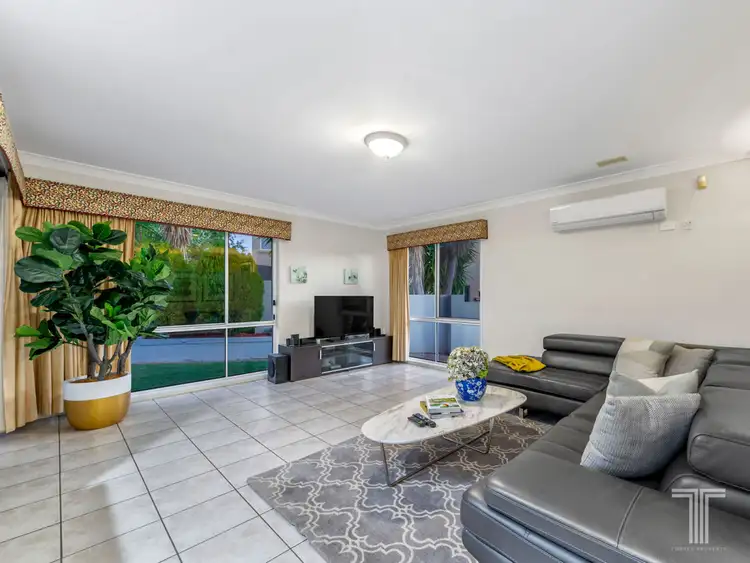 Fifth view of Homely house listing, 27 Windsor Place, Carindale QLD 4152