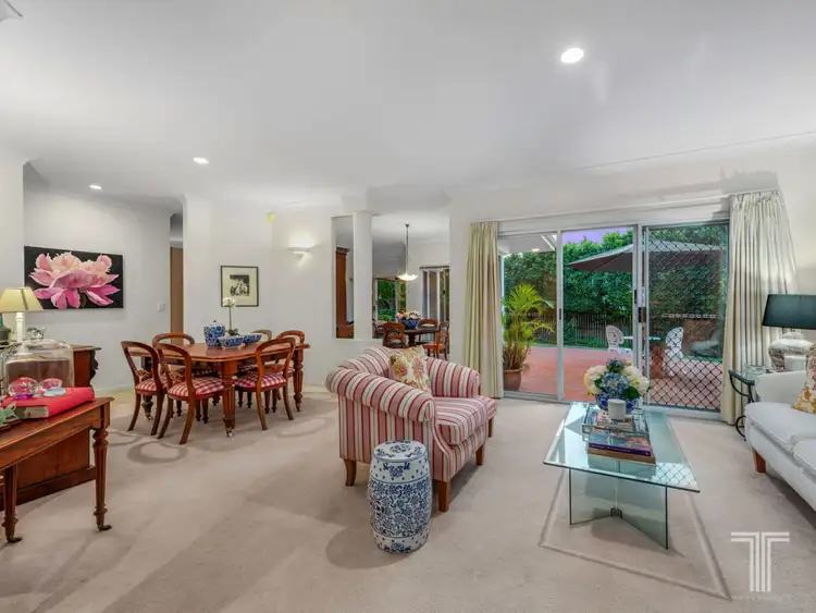 Fifth view of Homely house listing, 15 Braemar Place, Carindale QLD 4152