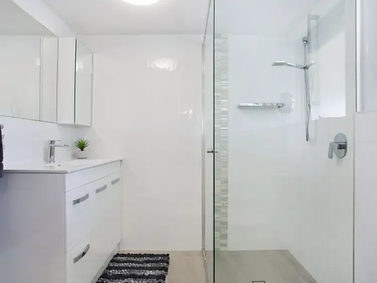 Sixth view of Homely apartment listing, 6/67 Broadbeach Boulevard, Broadbeach QLD 4218