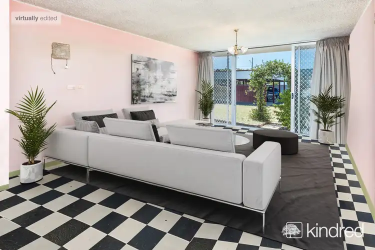 2/31 King Street, Woody Point QLD 4019