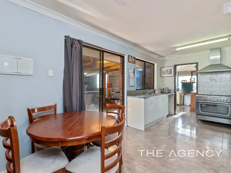 Fourth view of Homely house listing, 6 The Close, Swan View WA 6056